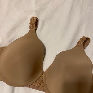 Natori smooth Molded T-Shirt Bra in Nude